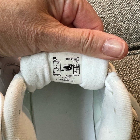 New Balance Women’s 411 Walking Sneakers Classic White New without tags - Picture 5 of 6